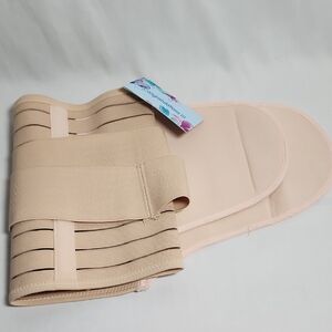 Source Unknown Beige Shapewear Set